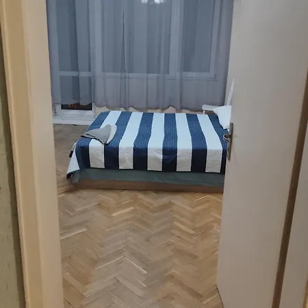 Apartment колев ретро Warna